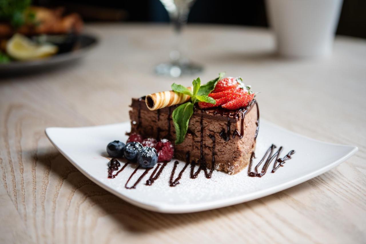 The Kings Arms Otterton Hotel บัดลีห์ ซอลเทอร์ตัน ภายนอก รูปภาพ