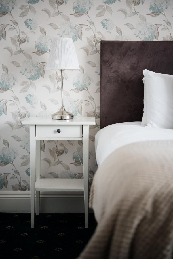 The Kings Arms Otterton Hotel บัดลีห์ ซอลเทอร์ตัน ภายนอก รูปภาพ