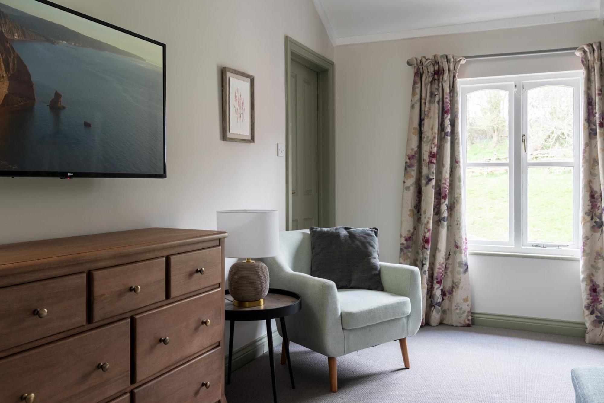The Kings Arms Otterton Hotel บัดลีห์ ซอลเทอร์ตัน ภายนอก รูปภาพ